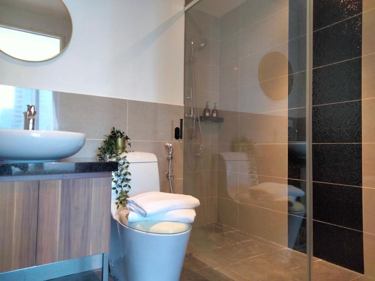Bangsar Trade Center 4pax I Homebrickz Kuala Lumpur
