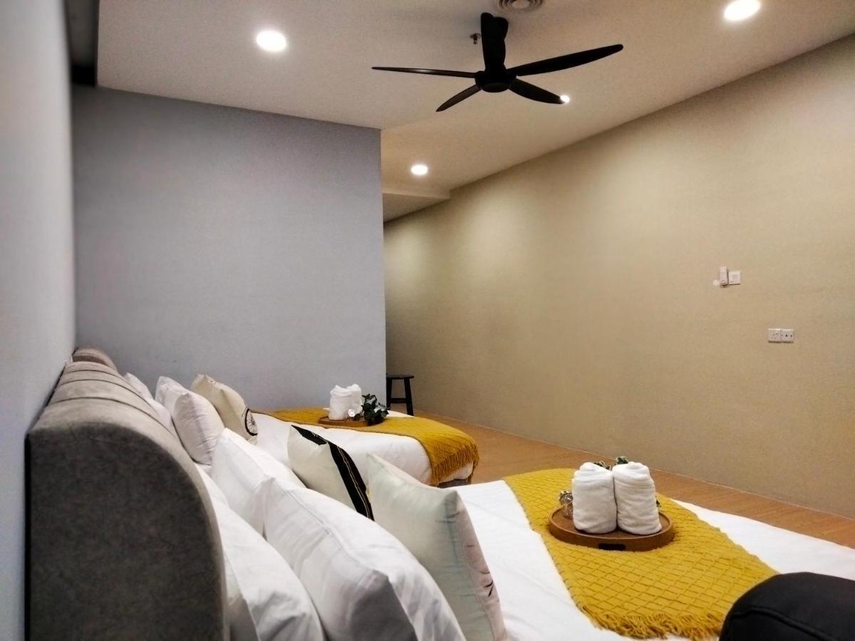 Bangsar Trade Center 4pax I Homebrickz Kuala Lumpur